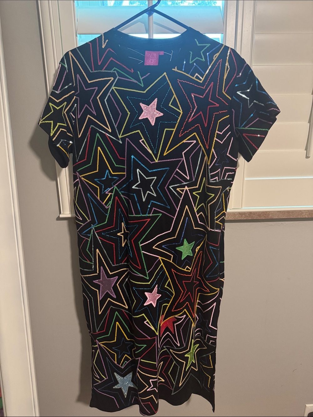 Queen of Sparkles black midi w/ colorful stars. Size XS NWOT